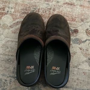 Dansko waterproof clogs,sz 38